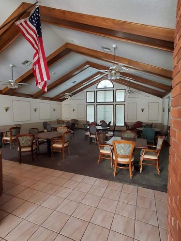 509 S Buck Rd, Le Roy, IL 61752